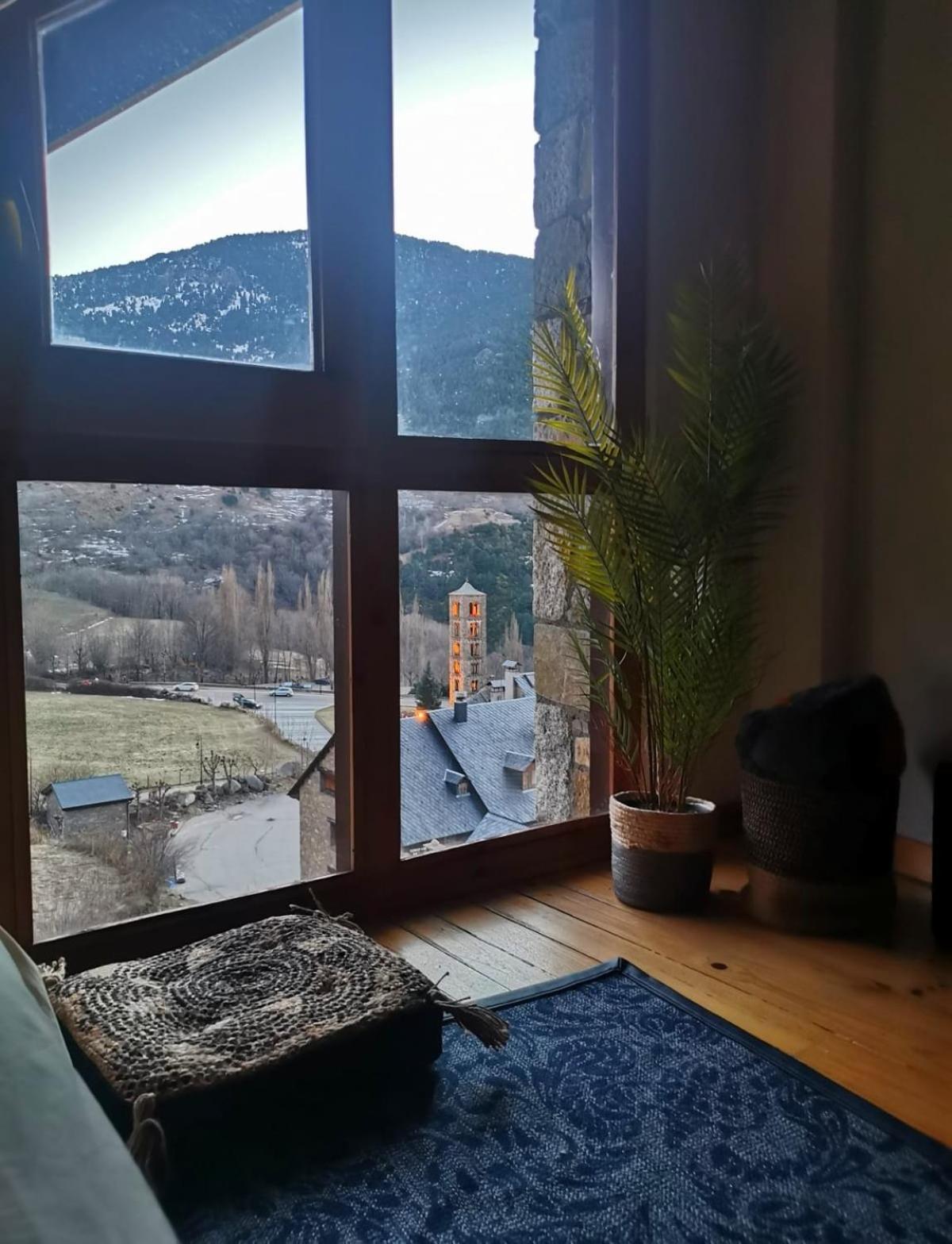 Appartement Duplex Con Terraza Y Vistas Panoramicas En Tauell Extérieur photo